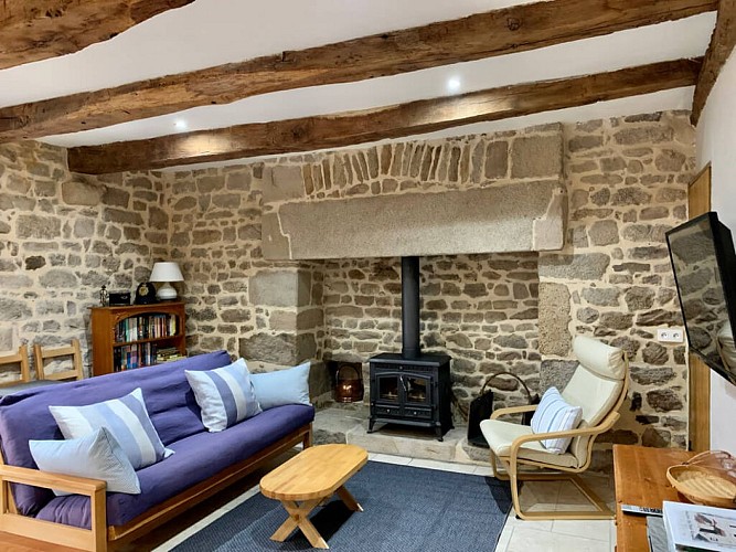 02FD1E27-7825-42BC-BFF1-70C4C7E5F54A_1_105_c-2