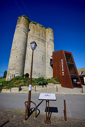 Le Donjon de Houdan