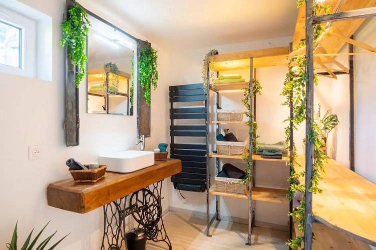 Le Cottage - Ancinnes - salle de douche