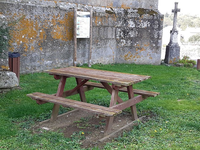 Aire de pique-nique de l'église