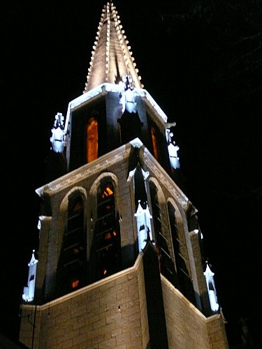 Eglise de la Madeleine by night