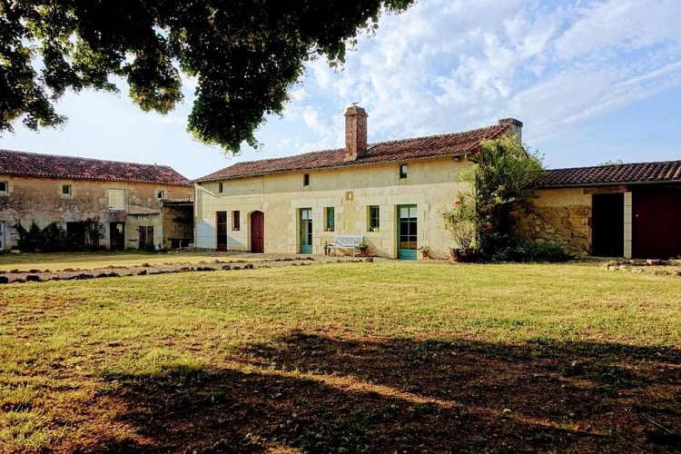 Closerie Les Roches gîte Bouillé Loretz Thouarsais Deux Sèvres