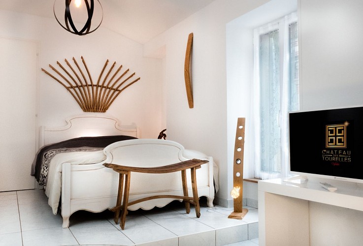 CHÂTEAU DES TOURELLES - GITE LE "CRÉATIF"