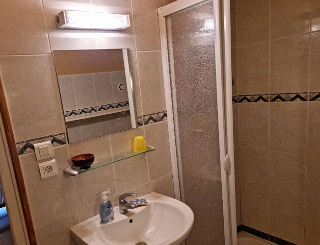 2023 - LABA - Gîte Didier CELSE - Salle de bain - ©Didier CELSE