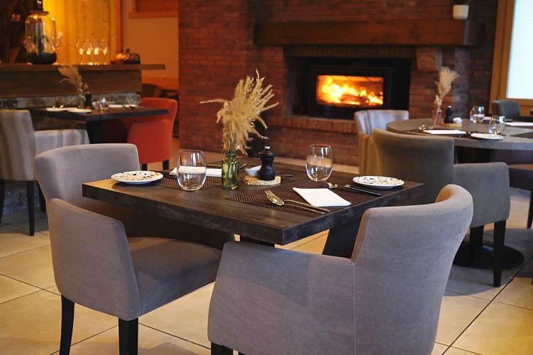 Chartreuse Restaurant