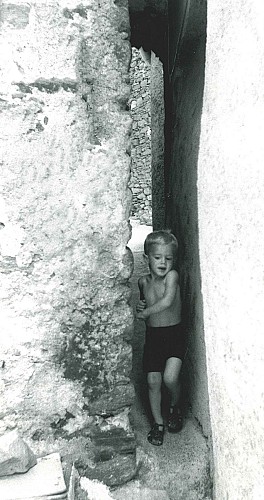 L'Androuno (il vicolo più stretto del mondo)