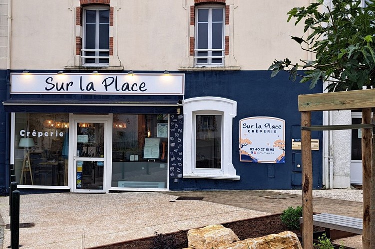 Sur La Place