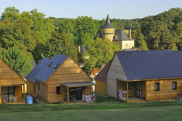 Village de vacances le Domaine de Pelvezy à Saint-Geniès