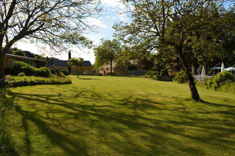 Le-domaine-des-crouquets-exterieur--3