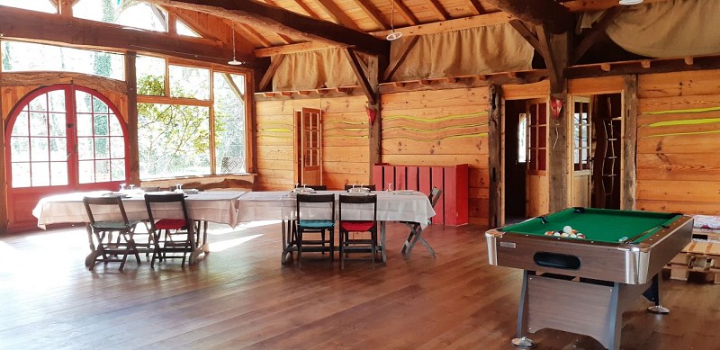 56229295-361280181152551-4143517686762045440-n-2