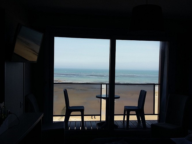 Vue mer Hôtel des Thermes et du  Casino