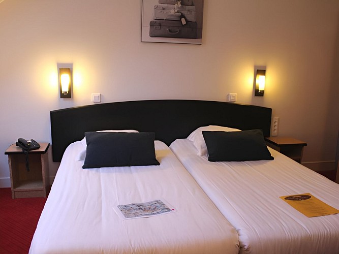 Hotel le Bayeux - chambre 5