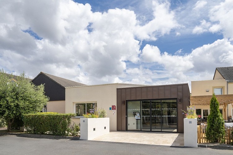 Sure Hotel Caen Memorial _Cécile Langlois_HD_01