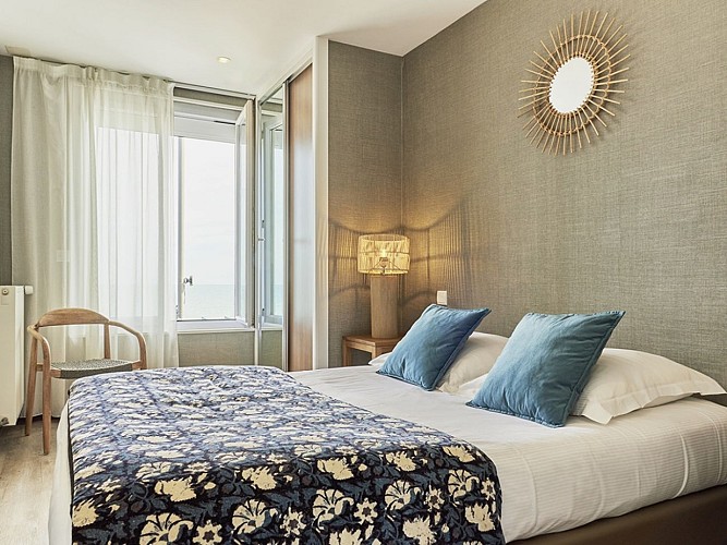 hotel-cremaillere-chambre-1-courseulles