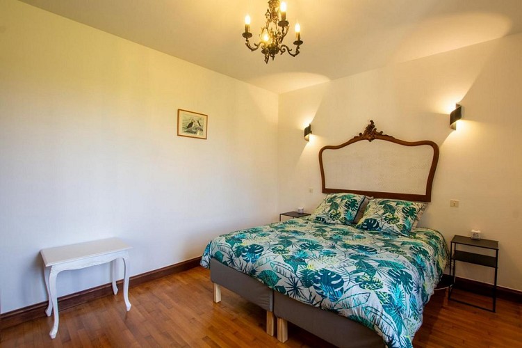 451047-4_24G10801_f273288916639e209916de0509486784