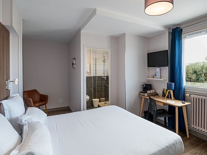 CHAMBRE2-confortvillage-Hotel le saint-aubin