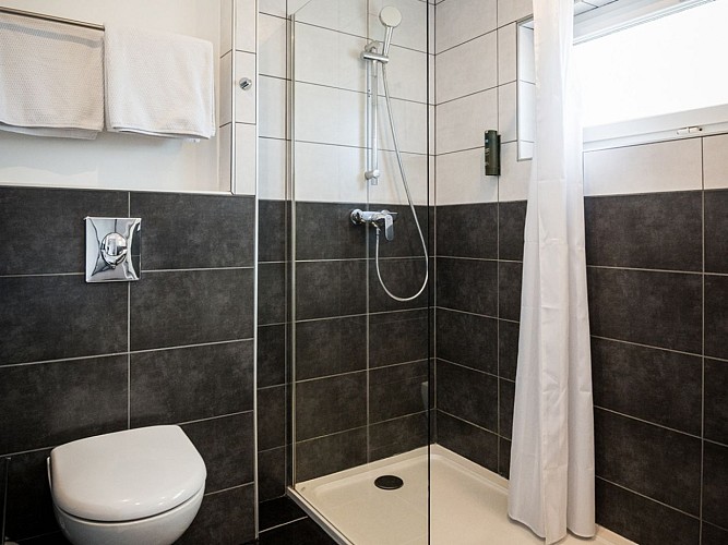 CHAMBRE2-confort-village le saint-aubin