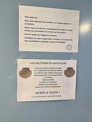 affichage informations pélerins