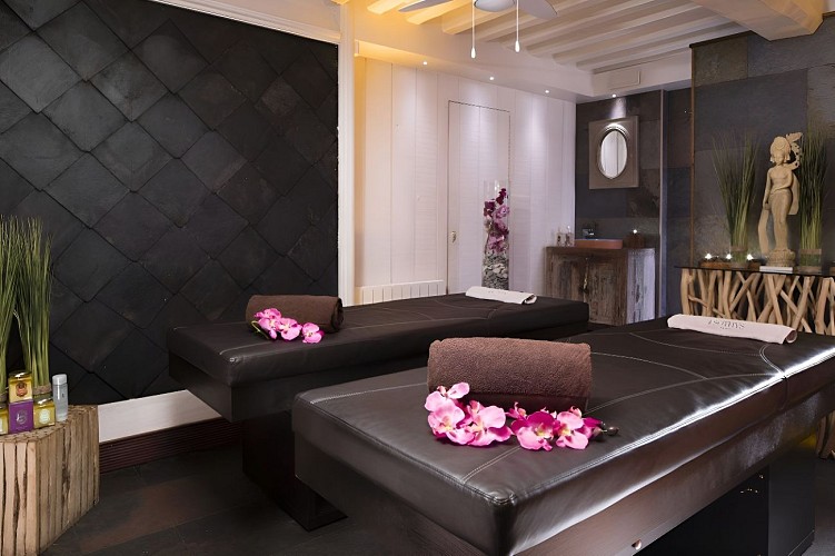 Tables_Massage_Spa_Le-Lion_d'or_Hôtel_Pont_l'evêque_HD