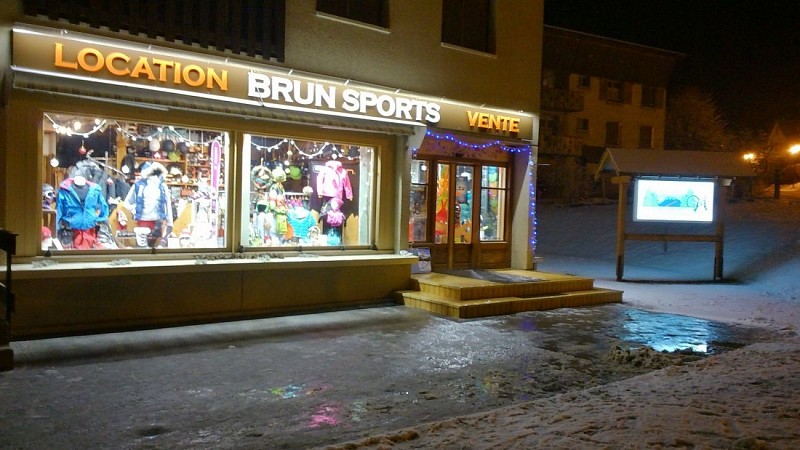 Magasin Brun Sports et location de vélo