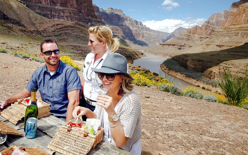 From Las Vegas: 70+ min Grand Canyon West Rim Helicopter Tour Plus Canyon Floor Landing with Champagne