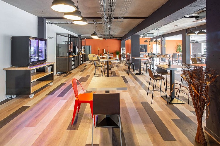 Carre-Pau-A.-Hotel---espace-commun