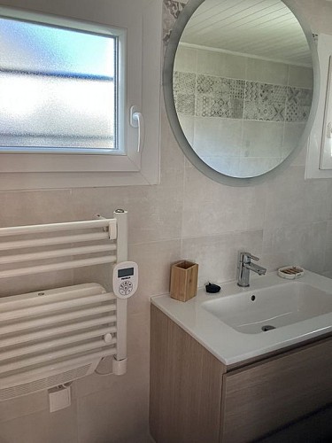 prat photo 1 - 1K JPEG