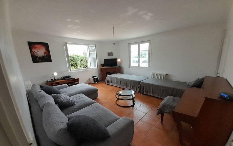 SALON CNVERTIBLE EN CAHMBRE AVEC DEUX LITS 901440x900