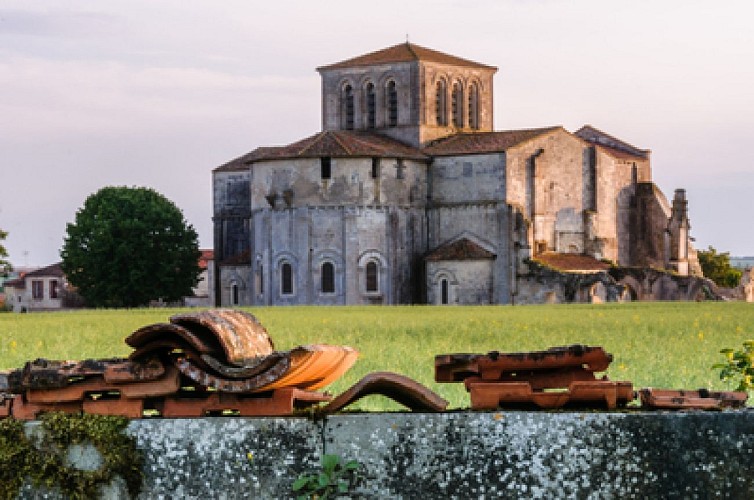 Eglise Prieurale de Lanville