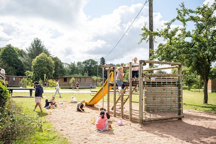 078-Huttopia_Calvados©ManuReyboz