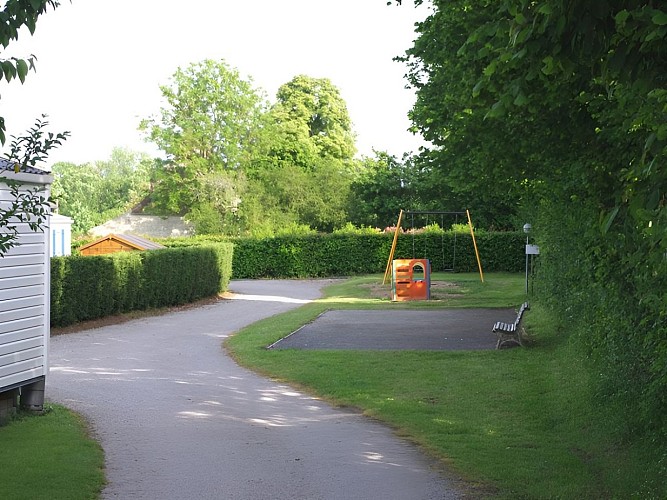 Camping du Prieuré à Bavent - jeux pour enfants