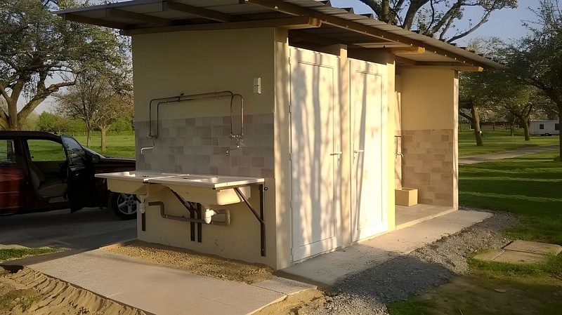 aire-naturelle-de-camping-reux-5-