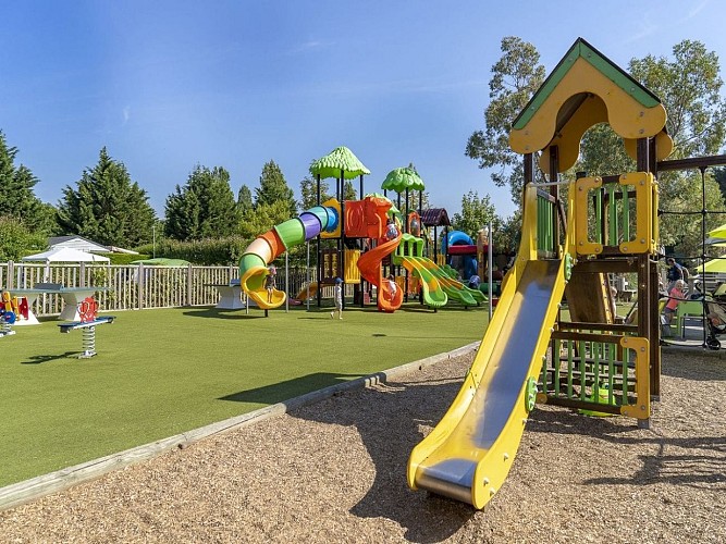 sandaya-cote-de-nacre-jeux-2