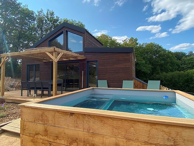 terves-cabane-du-petit-moulin-piscine