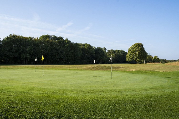 Golf-Caenlamer-web--GregoryForestier-1