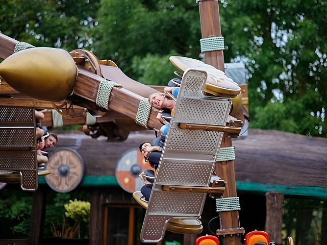 55020-Festyland-Caen_la_mer_Tourisme___Les_Conteurs_(Droits_reserves_Office_de_Tourisme___des_Congres)