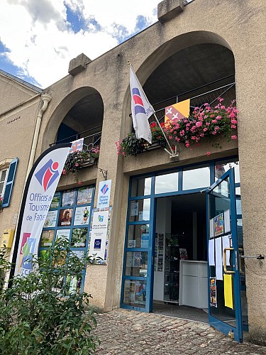 Façade de l'office de tourisme communautaire