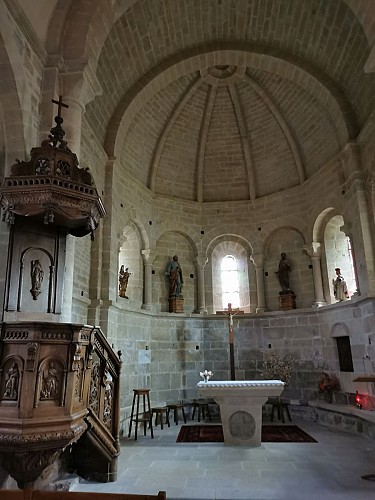 Eglise de Pierrefiche d'Olt