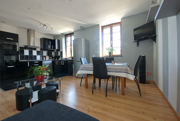 Aux pieds des thermes