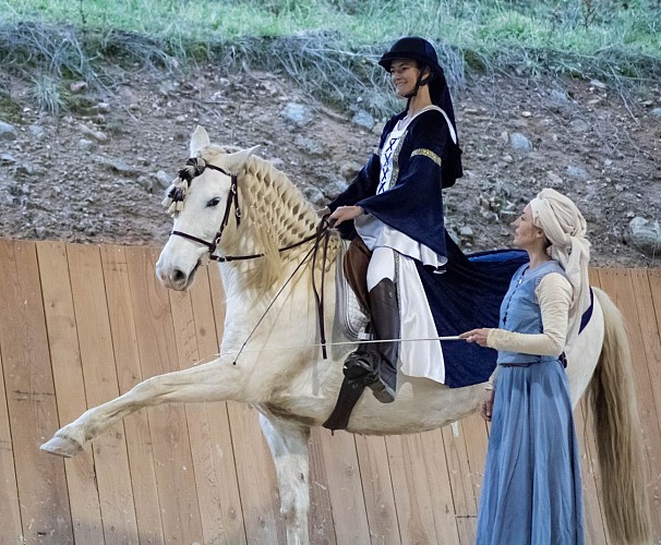 Cantalès Equestrian Farm