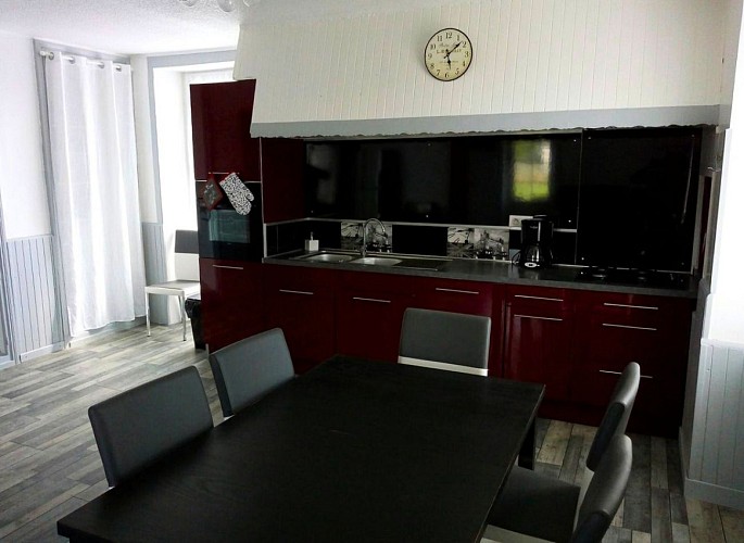 cuisine-la-villa-mendieras-bussiere-galant