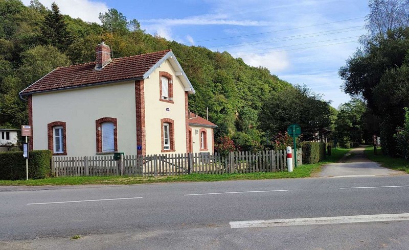 Passage à niveau - Maison Garde barrière