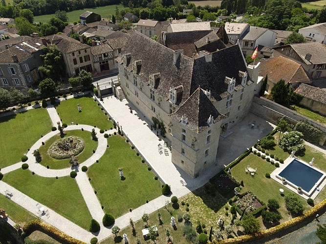 Château des Vallons vue aerienne sirtaqui