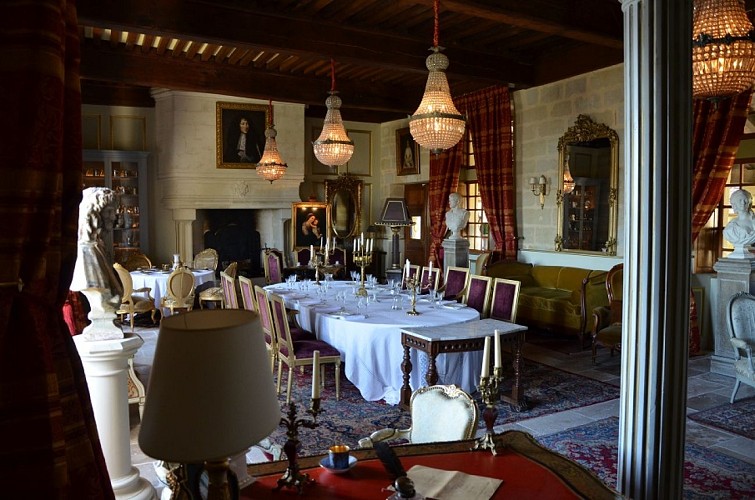 Chateau des Vallons intérieur 2 sirtaqui