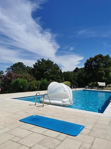 Vallée-Verte-Razac-canapé-flottant