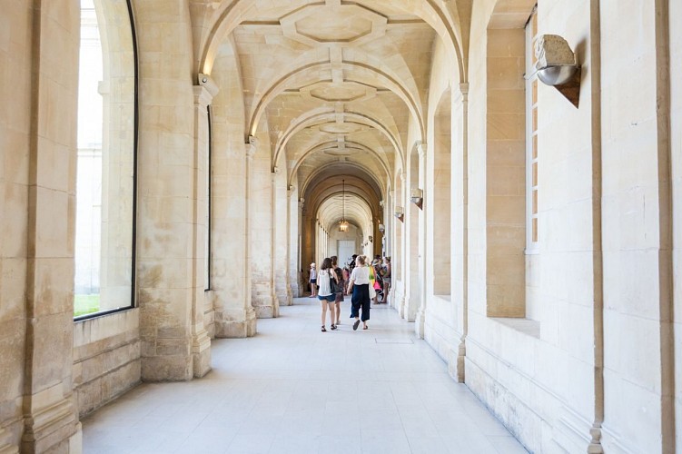CAEN-ABBAYE-AUX-DAMES-JUIN-2017-CAEN-LA-MER-TOURISME-PAULINE-&-MEHDI-PHOTOGRAPHIE-12