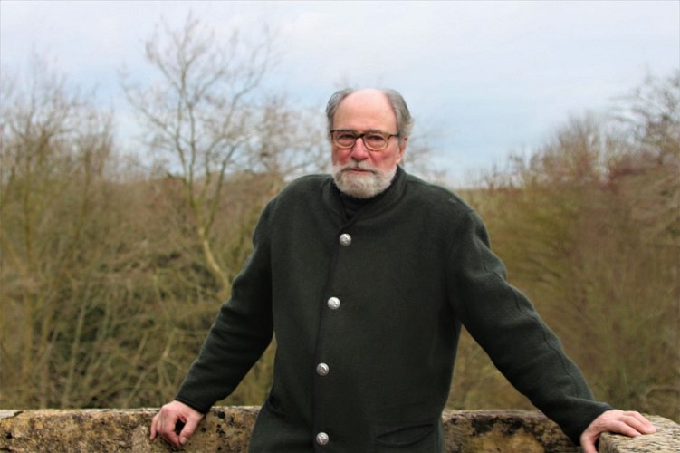 MARQUIS-PIERRE-APOLLINAIRE-D-OILLIAMSON-CHATEAU-DE-FONTAINE-HENRY-CREDIT-NATHALIE-PAPOUIN