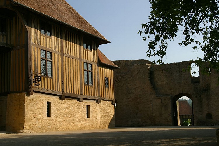 Château de Crèvecoeur_Logis ©Alain Baudry