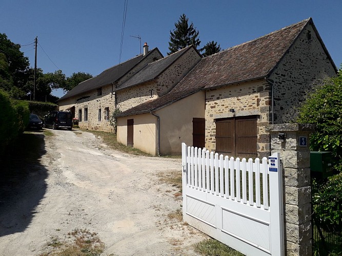 Chambre d'hôtes La Massuère - Sougé-le-Ganelon - maison