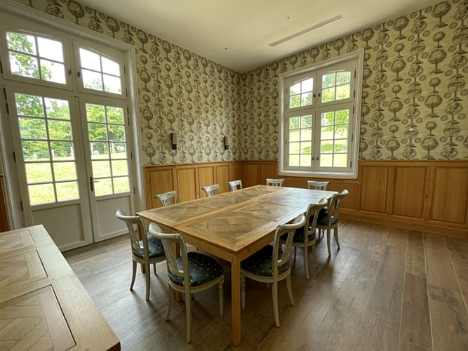 Château de Larraldia-salle de travail 40m²